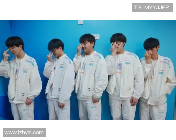 BLG在精英赛中的团队协作表现分析与评价 BLG在精英赛中的团队协作表现分析与评价