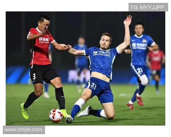 成都足球队的默契配合与战术分析探索之旅 成都足球队的默契配合与战术分析探索之旅