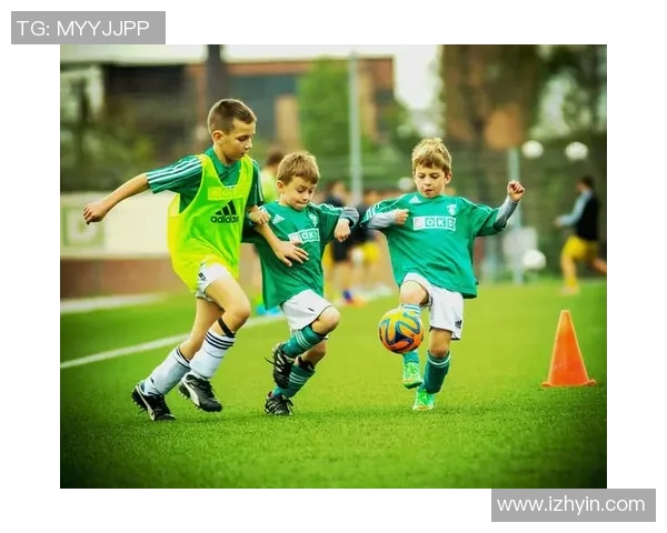 广州足球队奋斗历程的真实记录与精神传承 广州足球队奋斗历程的真实记录与精神传承